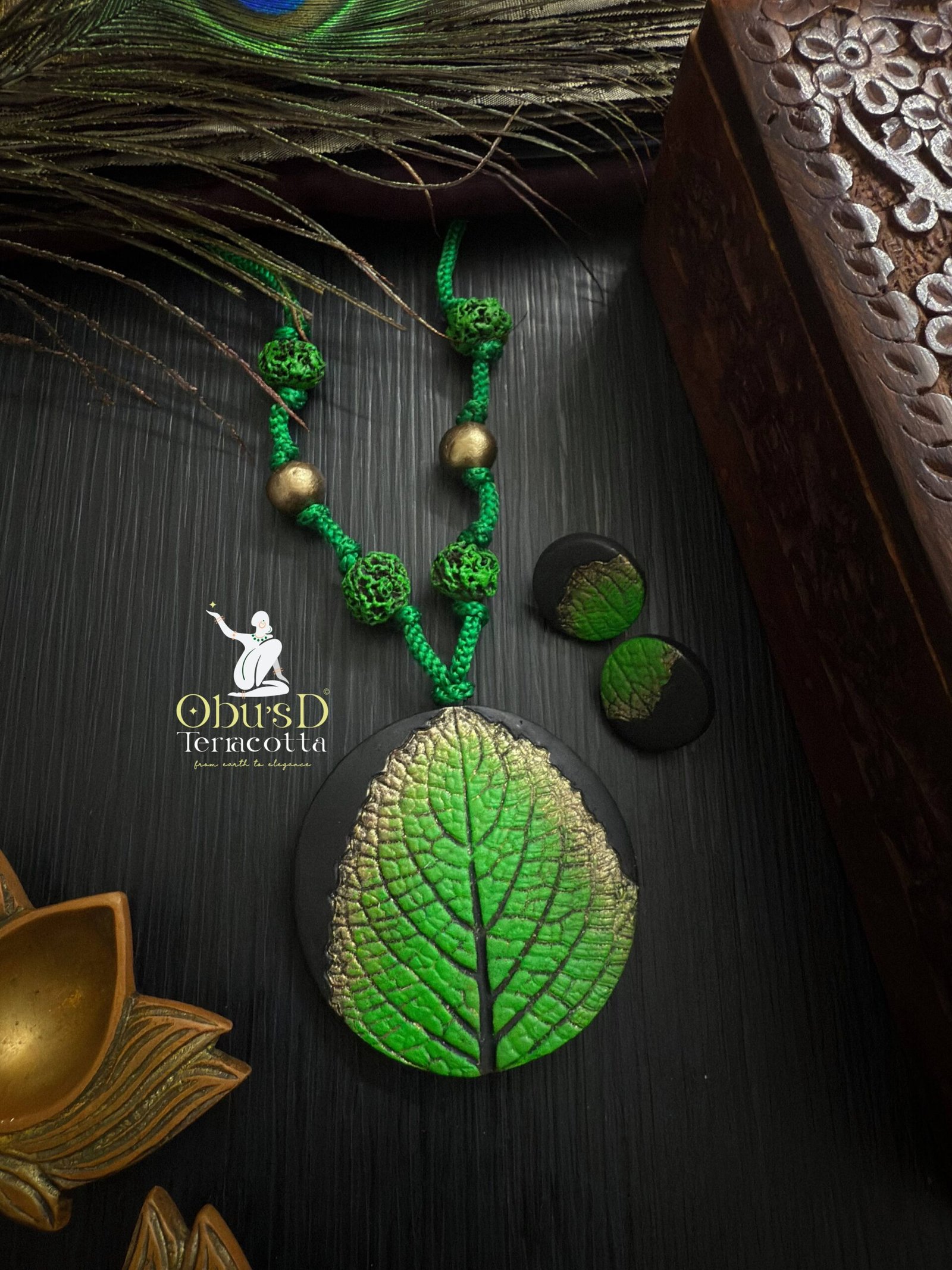 leaf-design-terracotta-jewelry-set