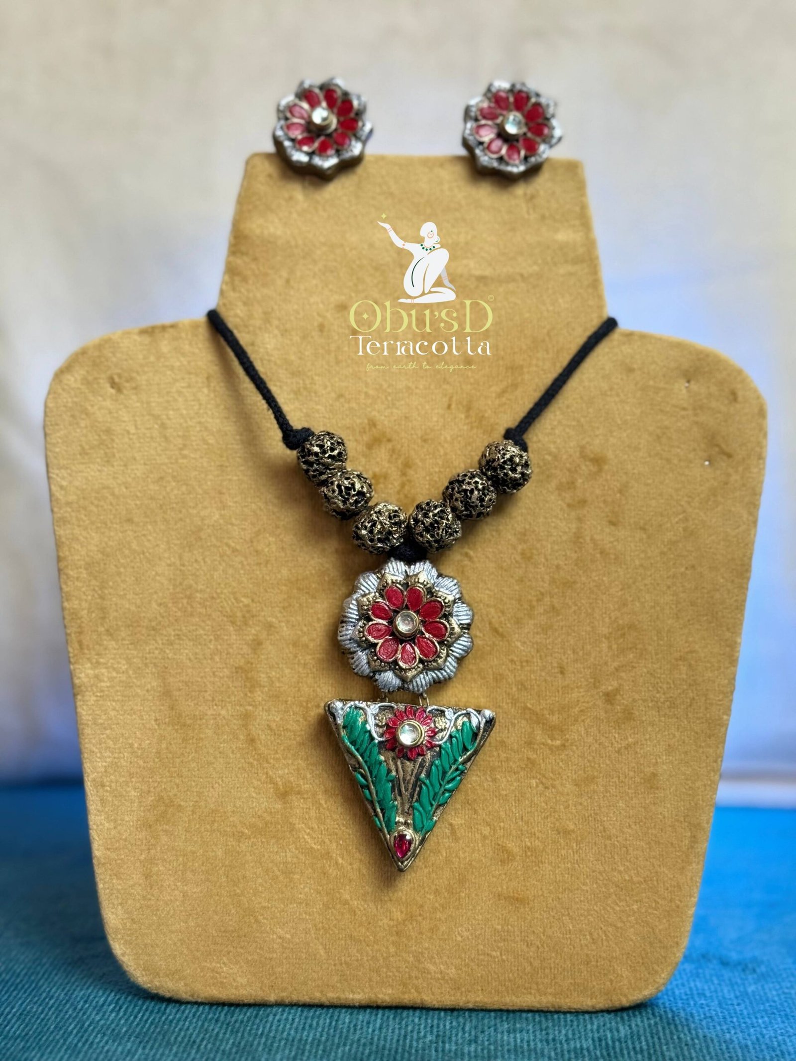 red-floral-green-leaf-terracotta-jewelry-set
