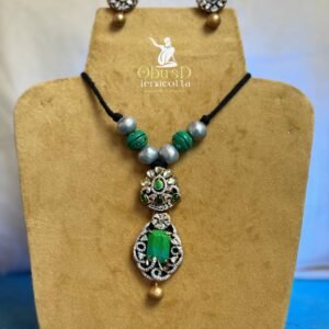 GREEN STONE & SILVER ANTIQUE TERRACOTTA JEWELRY SET
