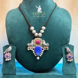 ELEGANT BIRD MOTIF TERRACOTTA JEWELRY SET