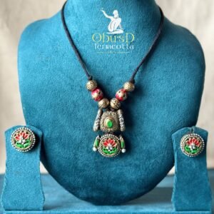 VINTAGE RED & GREEN TERRACOTTA JEWELRY SET