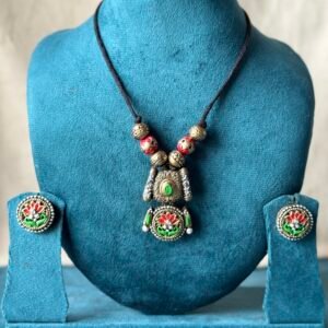VINTAGE RED & GREEN TERRACOTTA JEWELRY SET