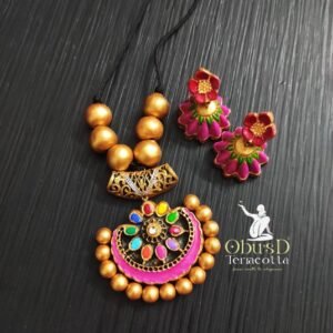 FESTIVE MULTI-COLOUR TERRACOTTA JEWELRY SET