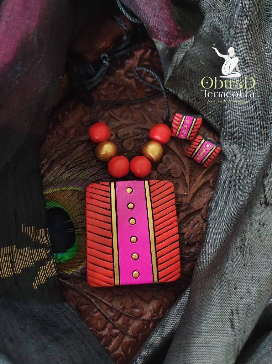 bold-fusion-terracotta-jewelry-set
