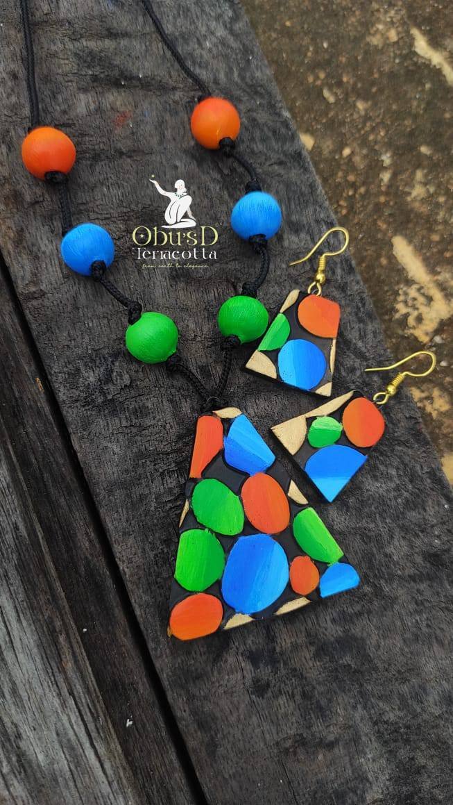 abstract-design-terracotta-jewelry-set