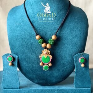 ROYAL GREEN HEART TERRACOTTA JEWELRY SET